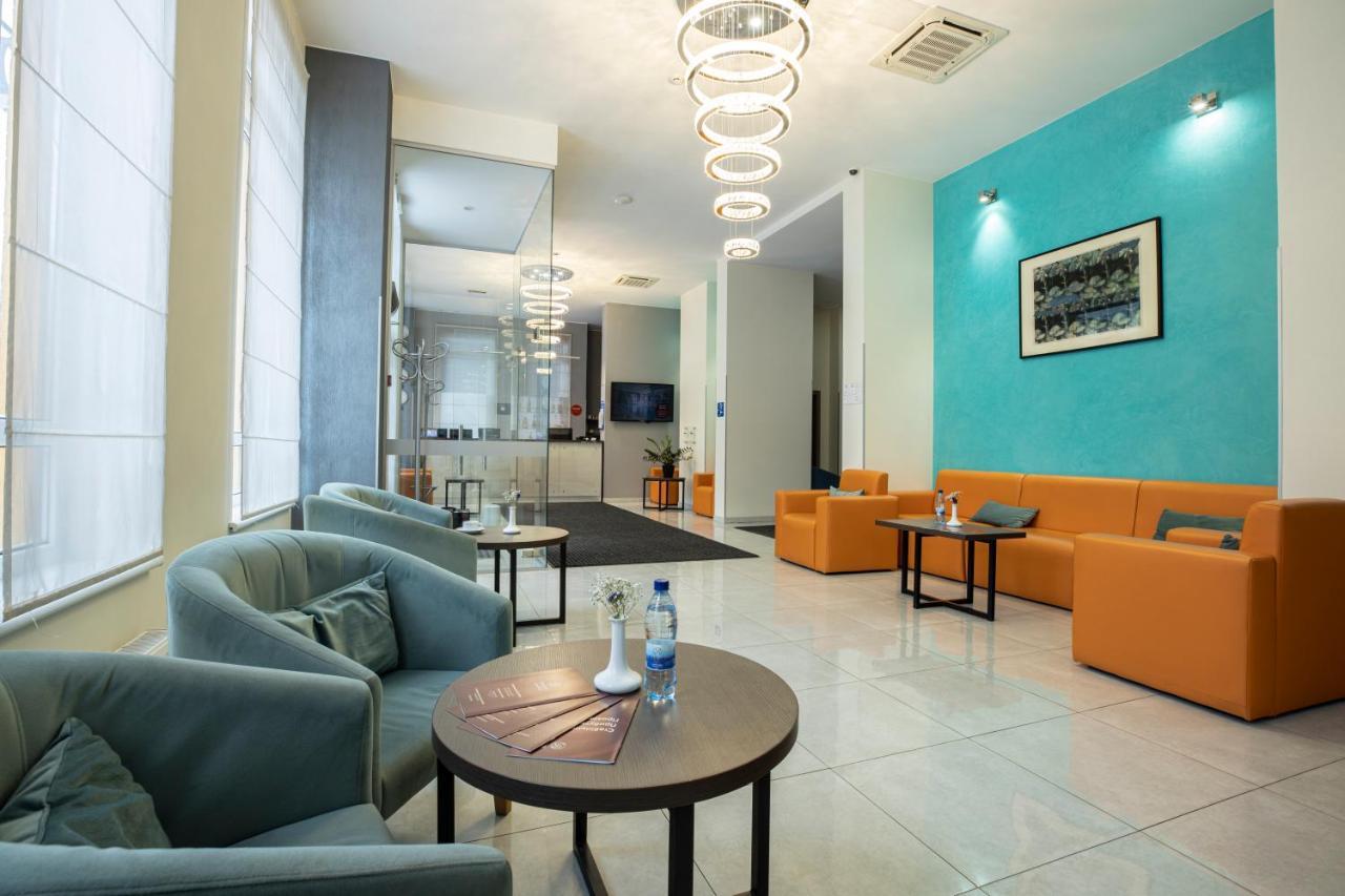 Raziotel Kyiv Yamska Exterior photo